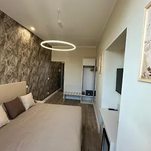 trevinn-suites.it-romehotels.com/